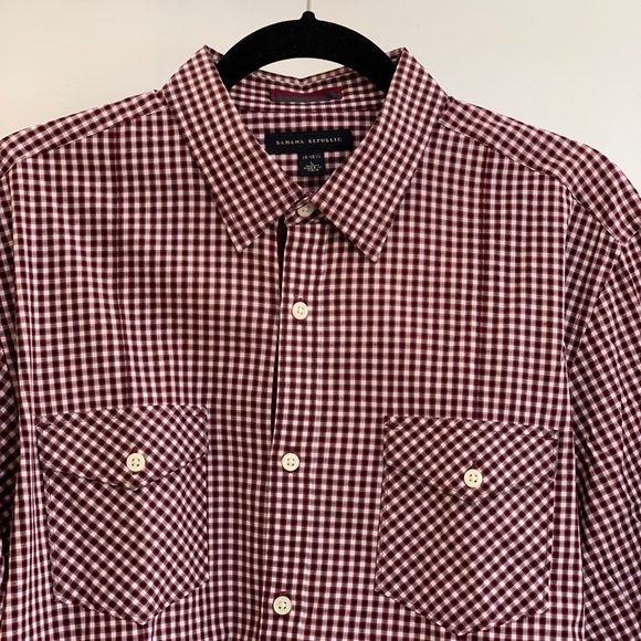 New Banana Republic Long Sleeve Button Up- Red - Picture 7 of 8